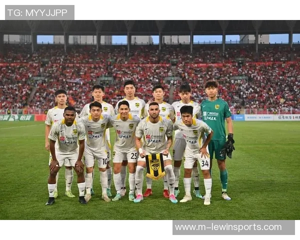 广州足球队在足球速度排行榜中荣获第五名展现出强劲实力与潜力 广州足球队在足球速度排行榜中荣获第五名展现出强劲实力与潜力