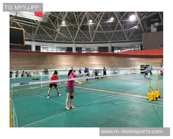 运动数据南京羽毛球队盯防体系解析与战术运用探讨
